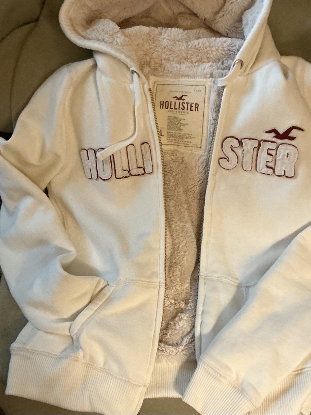 Hollister Cream Sherpa-Lined Zip Hoodie - Picture 3 of 3
